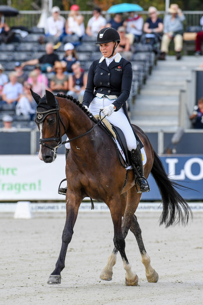 Sanna Siltakorpi jää pois EMmaastosta Suomen Ratsastajainliitto